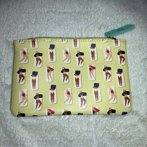Ipsy makeup bag